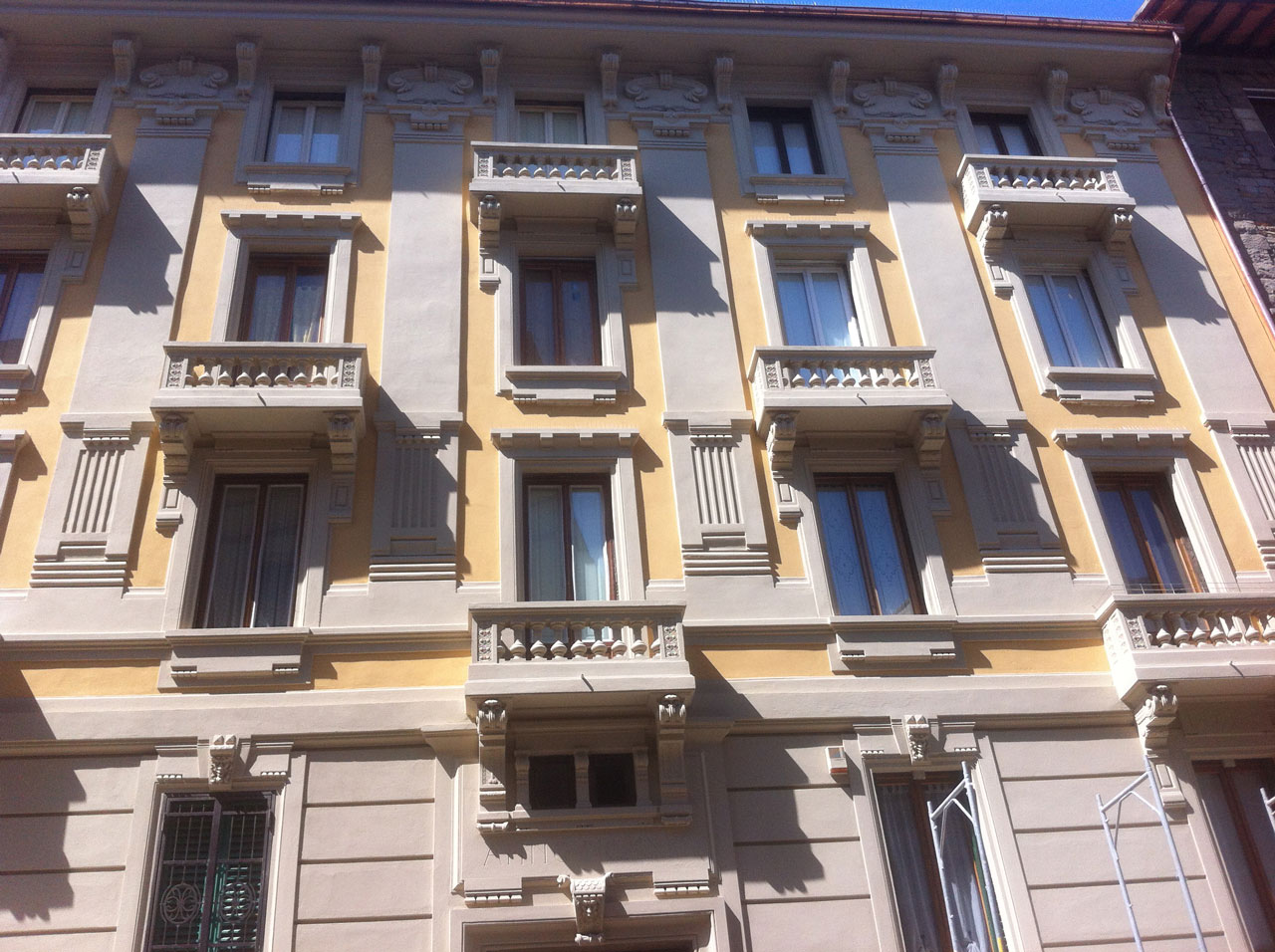 Ristrutturazione palazzo via Risorgimento